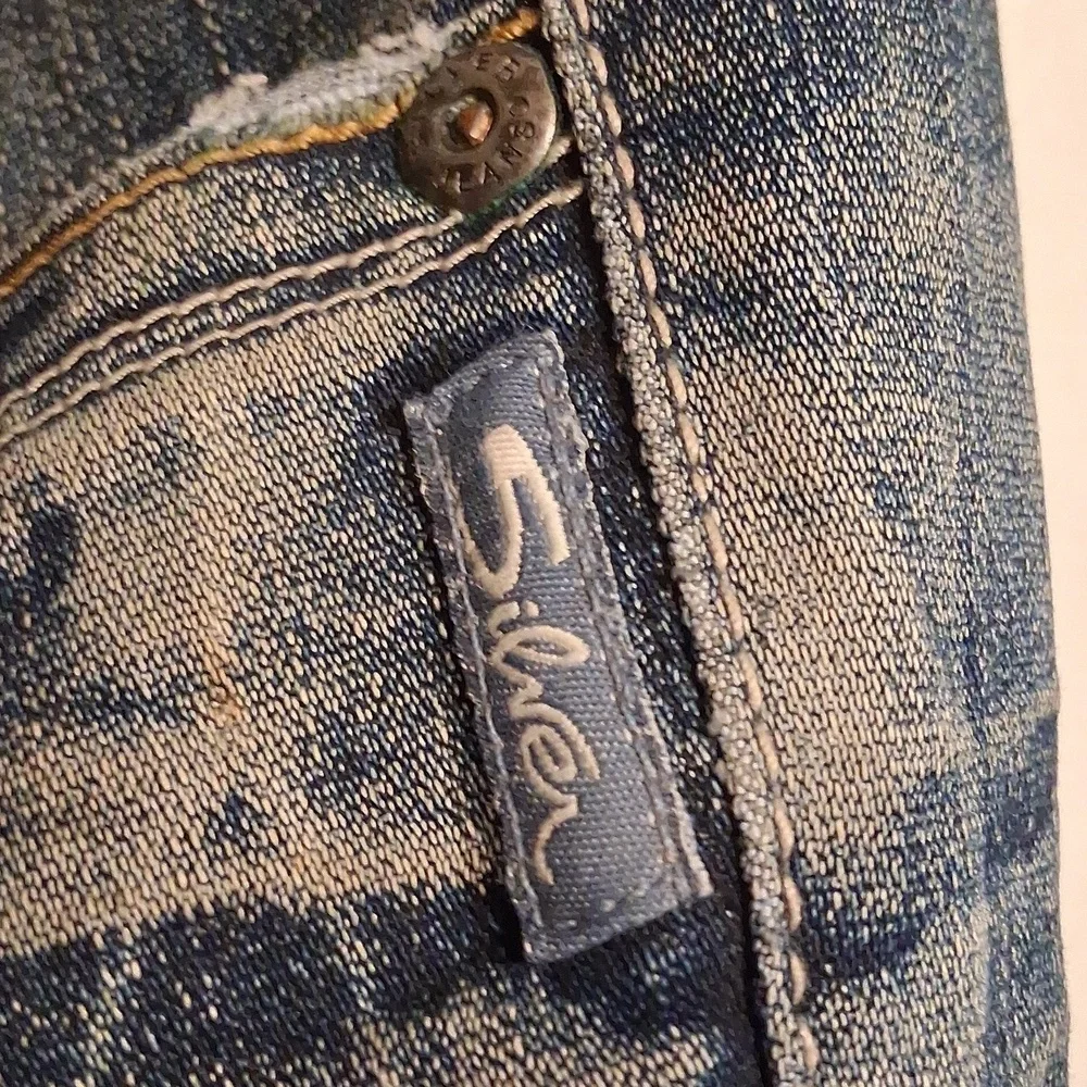 Silver Jeans Size 32/35 - Picture 6 of 13